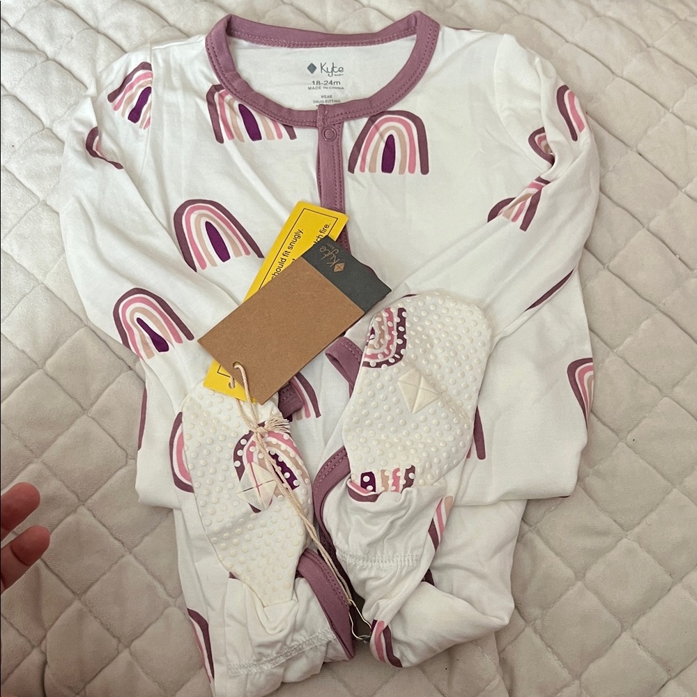 Kyte BABY White and Purple Rainbow Onesie